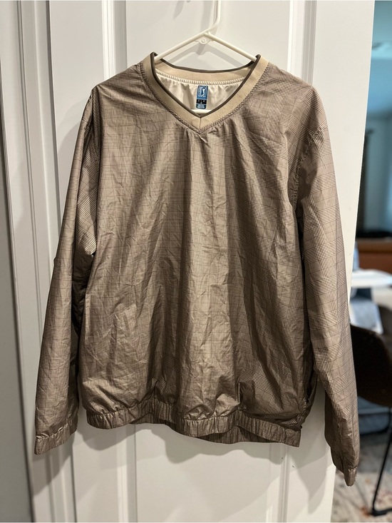 PGA Tour Other - PGA Tour Men's V-Neck Windbreaker in Taupe Plaid